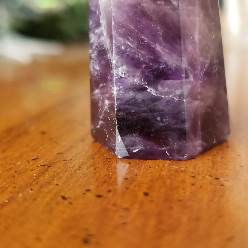 Little amethyst tower pyramid - Picture 7 of 9